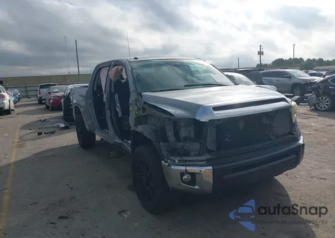 2018 Toyota Tundra Sr5 5.7L V8 из США, поврежденный, VIN 5TFDW5F16JX773318